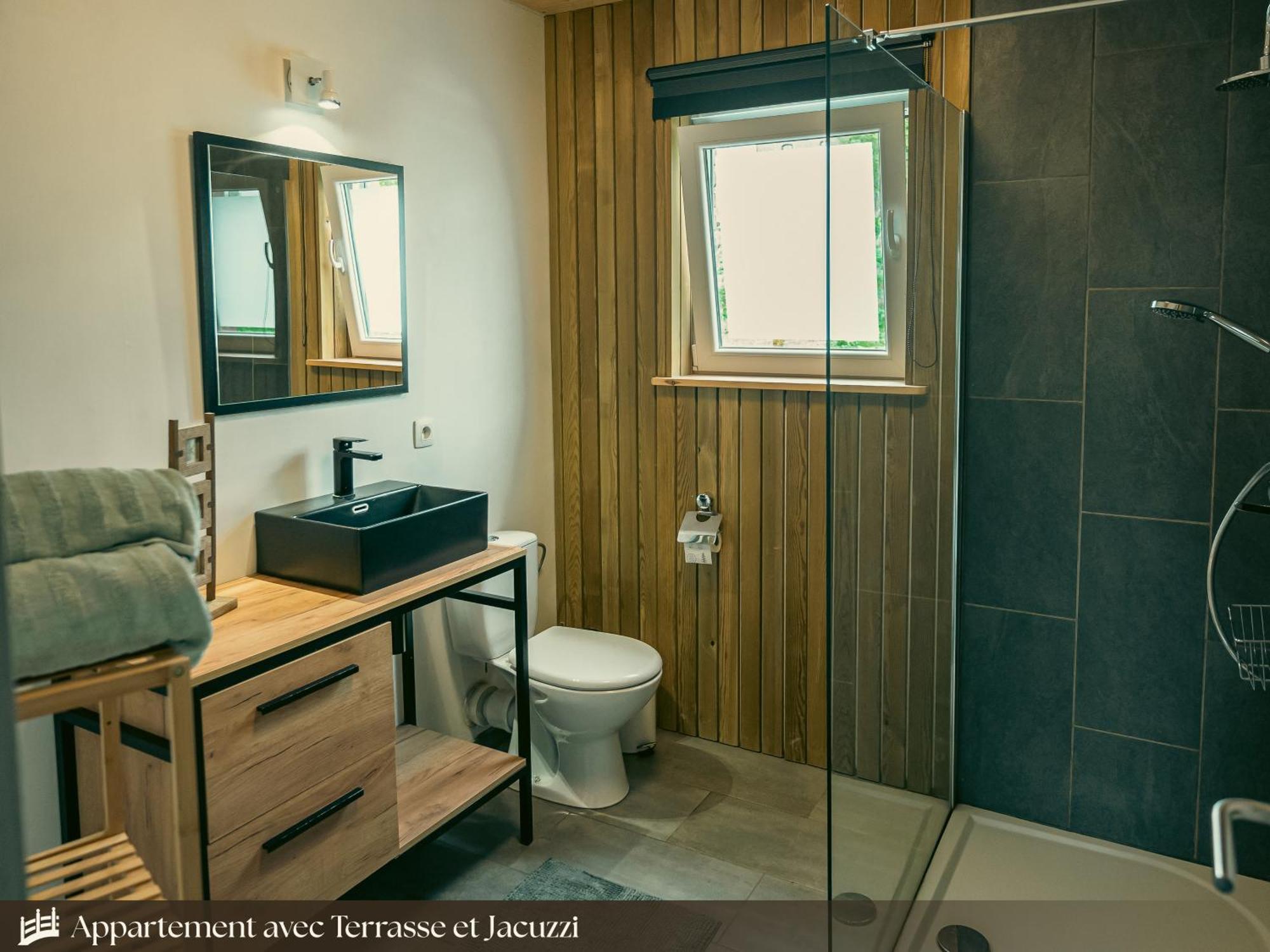 Les Appartements Du Pont Alsort Froid-Chapelle Εξωτερικό φωτογραφία
