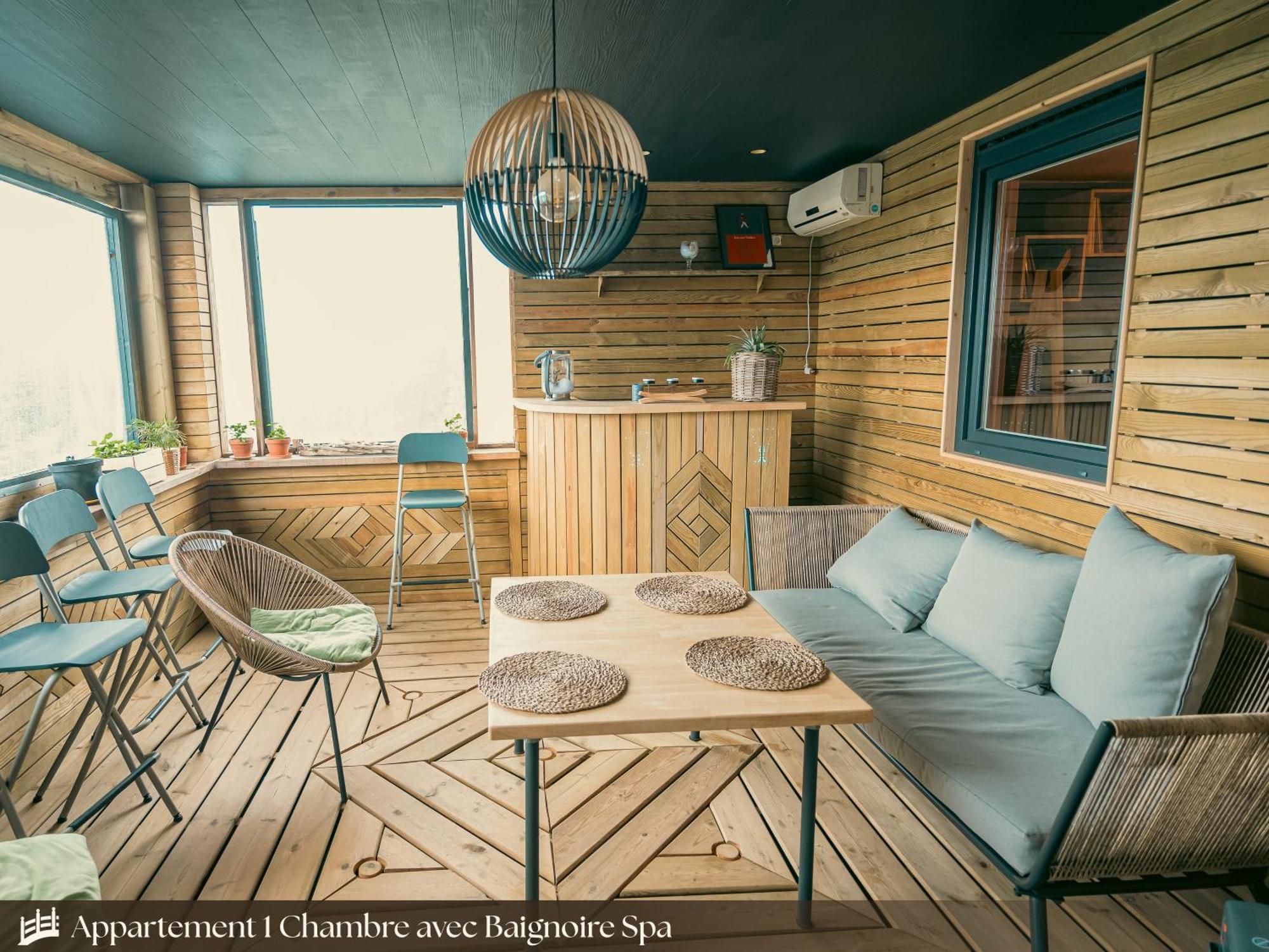 Les Appartements Du Pont Alsort Froid-Chapelle Εξωτερικό φωτογραφία